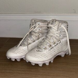 Under Armour Kids White High-Top Cleats